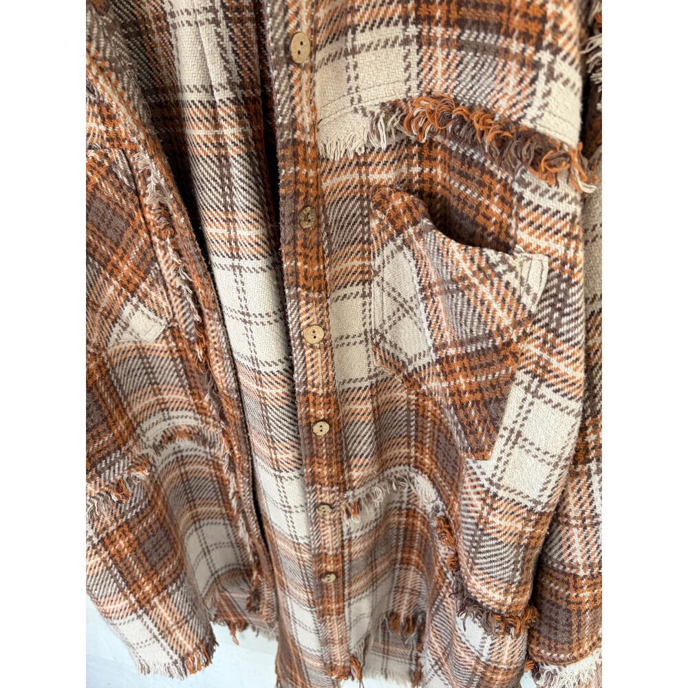 Oli & Hali Plaid Shacket Fringe Raw Hem Oversized Jacket Size Small - Picture 7 of 8